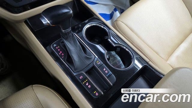 Kia The / новый New Carnival Prestige, 2019 9