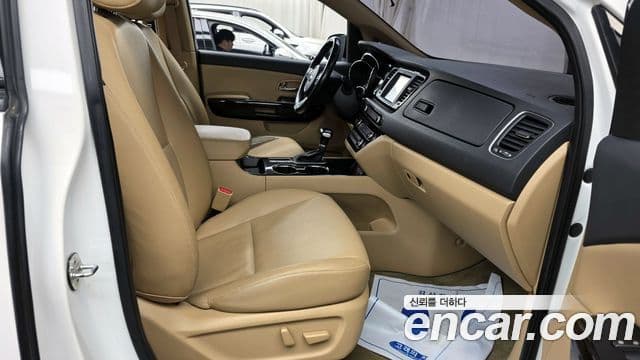 Kia The / новый New Carnival Prestige, 2019 11