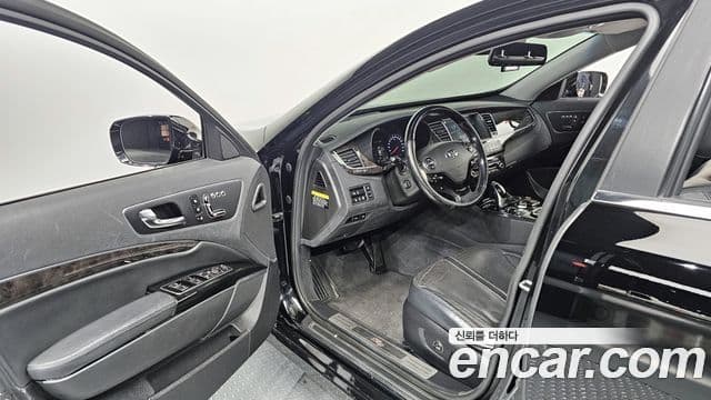 Kia The / новый New K9 Executive, 2015 11