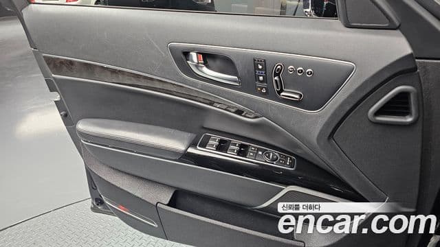 Kia The / новый New K9 Executive, 2015 14