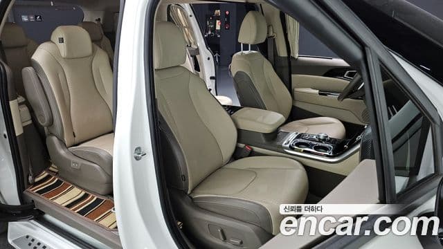 Kia Carnival 4세대 Signature, 2023 10