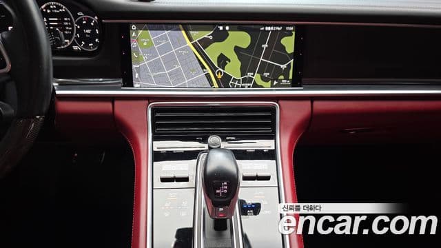 Porsche Panamera (971) 4.0 GTS, 2019 15