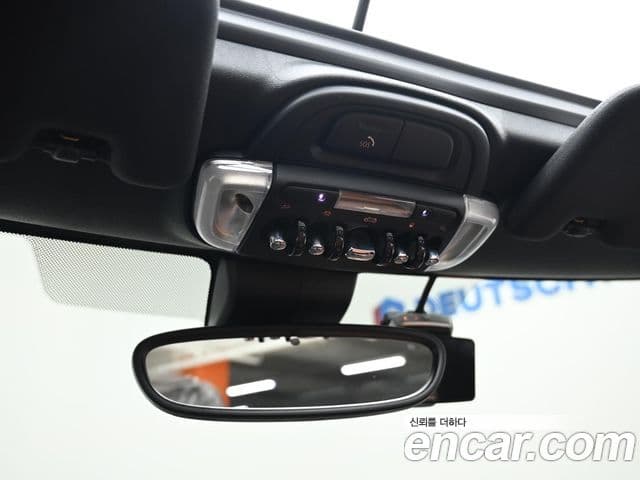 Mini Cooper S кабриолет 3세대, 2024 16