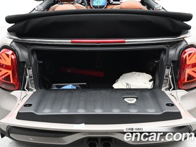 Mini Cooper S кабриолет 3세대, 2024 19