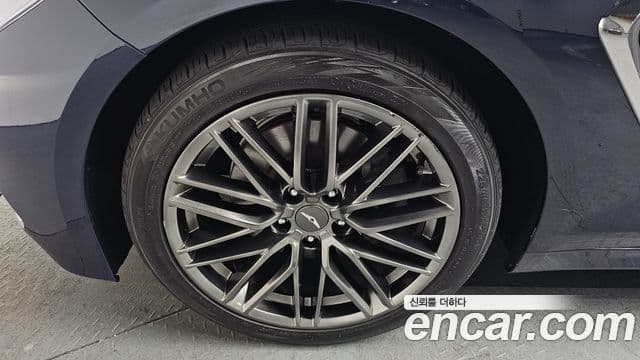 Genesis G70 Elite, 2019 все фото