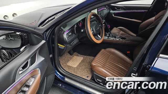 Genesis G70 Elite, 2019 11