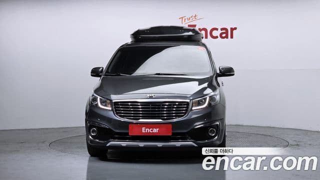 Kia All New Carnival VIP, 2016 3