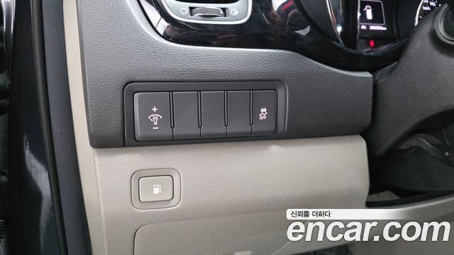 Kia All New Carnival VIP, 2016 19