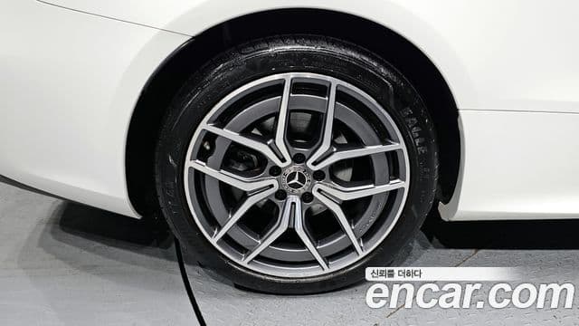 Mercedes-Benz E-класс W213 E300d 4MATIC купе, 2022 все фото