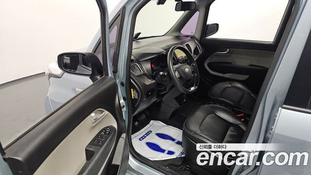 Kia Ray Deluxe, 2012 10