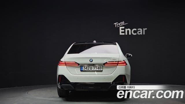 BMW 5시리즈 (G60) 520i M Sport, 2025 4