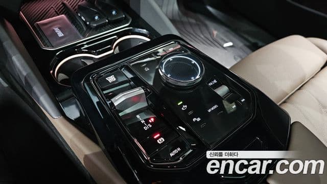 BMW 5시리즈 (G60) 520i M Sport, 2025 9