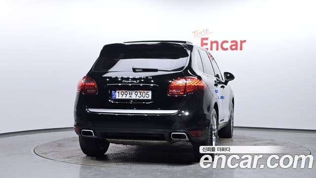 Porsche New Cayenne 958, 2012 4