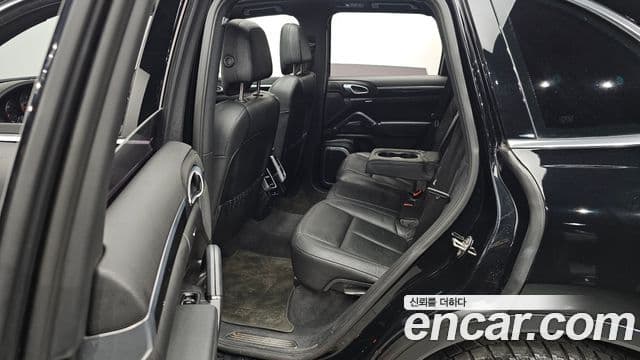 Porsche New Cayenne 958, 2012 11