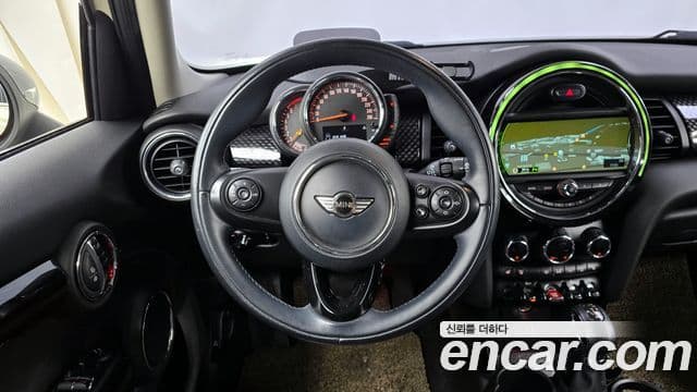 Mini Cooper S 3세대, 2017 13