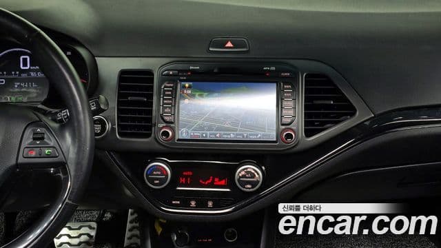 Kia All New Morning Luxury, 2013 17