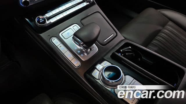 Genesis G90 Prestige, 2019 9