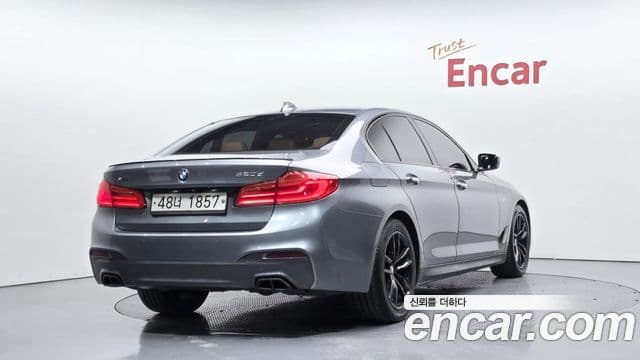 BMW 5시리즈 (G30) 520d xDrive M Sport Plus, 2017 2