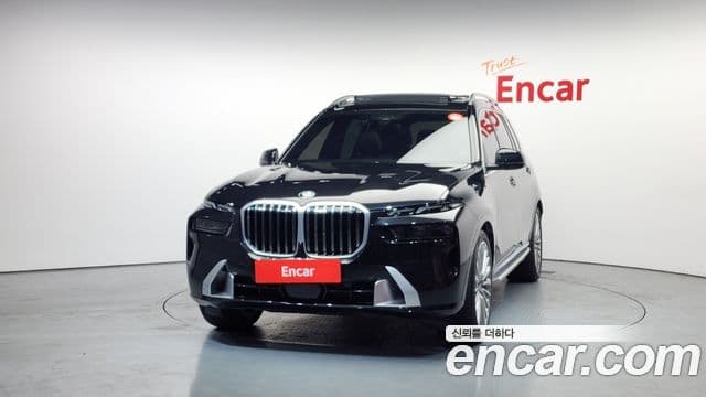 BMW X7 (G07) xDrive 40i Design Pure Excellence 6인승, 2024 3