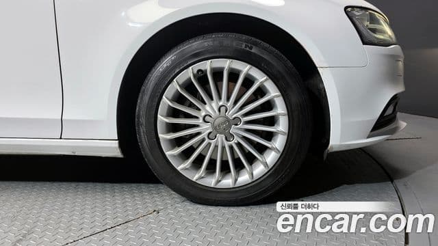 Audi New A4 B8, 2013 все фото