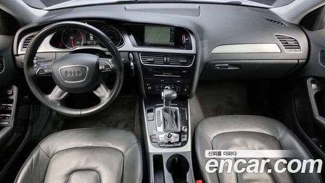 Audi New A4 B8, 2013 7