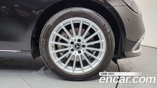 Mercedes-Benz E-класс W213 Exclusive, 2022 все фото