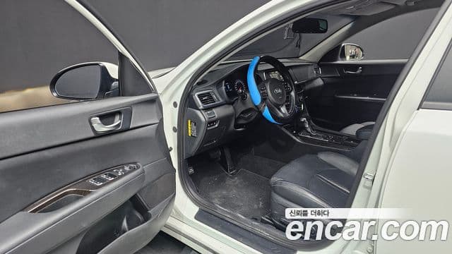 Kia K5 2세대 Prestige, 2016 10