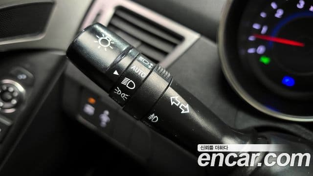 Hyundai Avante MD M16 GDI top, 2011 19