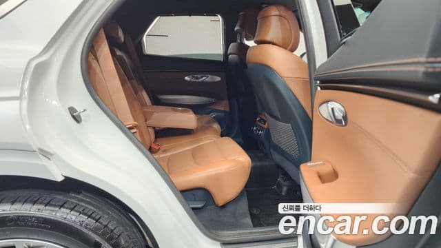 Genesis GV70, 2024 12