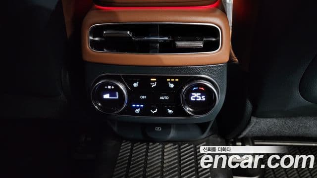 Genesis GV70, 2024 19