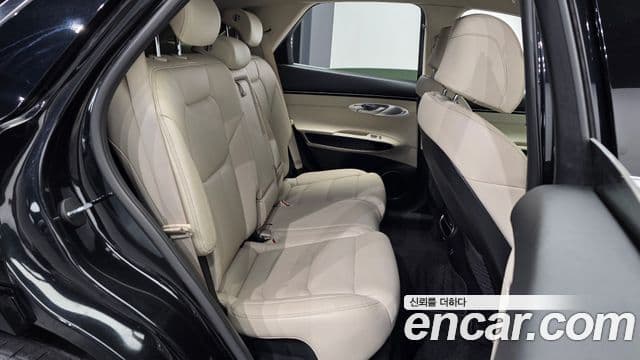 Genesis GV70, 2021 12