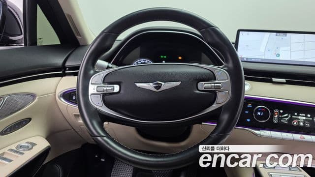 Genesis GV70, 2021 13