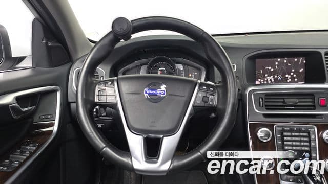 Volvo S60 2세대, 2018 13