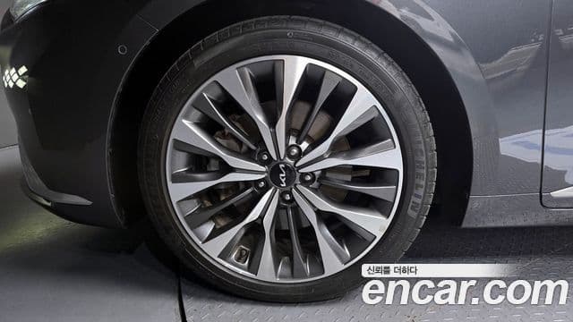 Kia K8 Signature, 2023 все фото