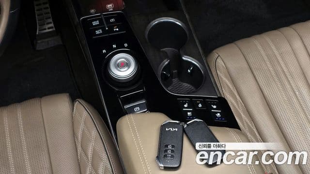 Kia K8 Signature, 2023 9