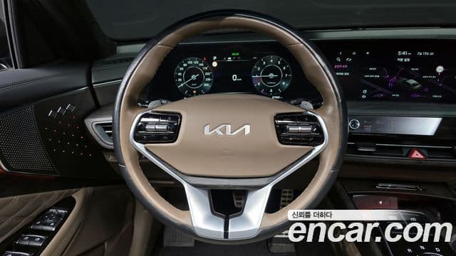 Kia K8 Signature, 2023 13