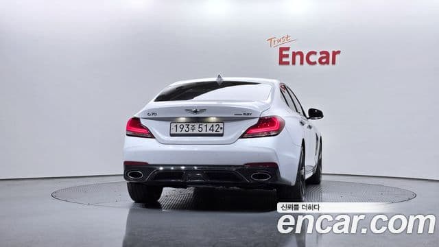 Genesis G70 Elite, 2019 4