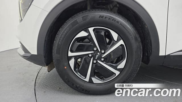 Kia Sportage 5세대 гибрид Prestige 4WD, 2024 все фото