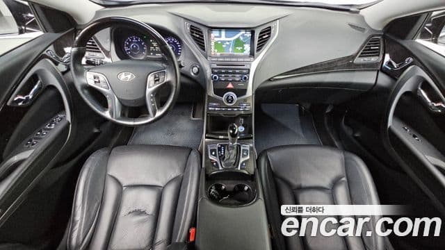 Hyundai Grandeur HG Premium, 2016 7