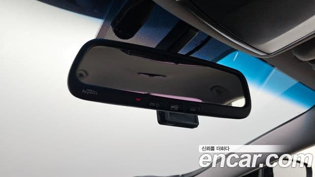 Hyundai Grandeur HG Premium, 2016 19