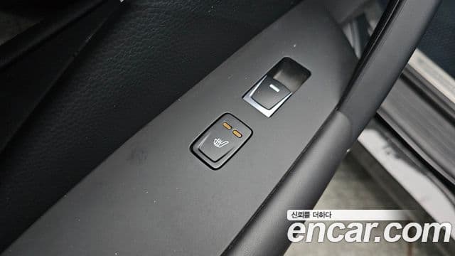 Hyundai Grandeur HG Premium, 2016 20