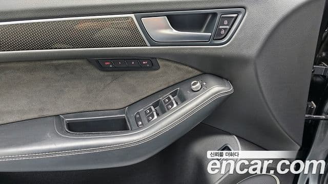 Audi SQ5 8R, 2016 17