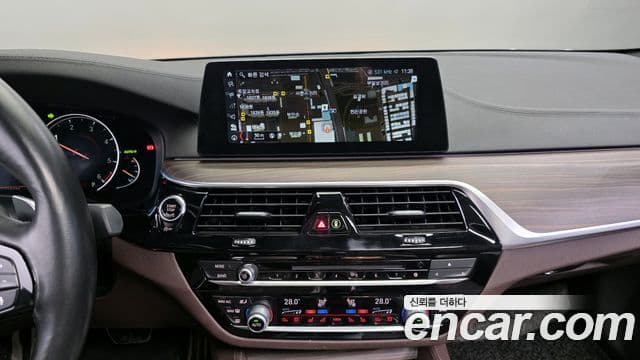 BMW 5시리즈 (G30) 520d xDrive M Sport Plus, 2017 14