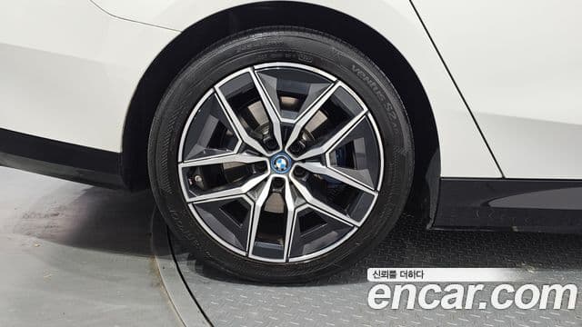 BMW i5 (G60) eDrive 40 M Sport, 2024 все фото