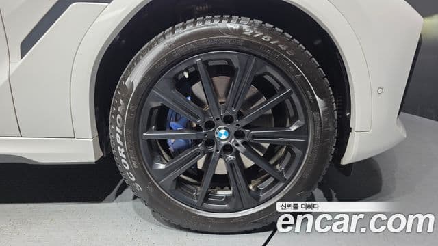 BMW X6 (G06) xDrive30d M Sport, 2023 все фото