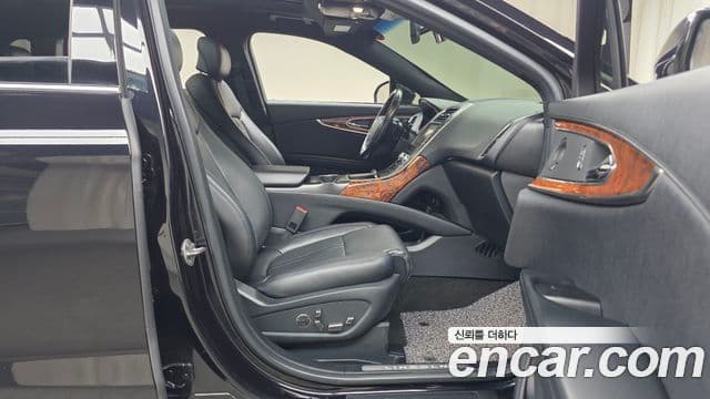 Lincoln Nautilus 1세대, 2020 11