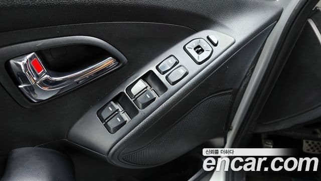 Hyundai Tucson ix Luxury, 2012 17