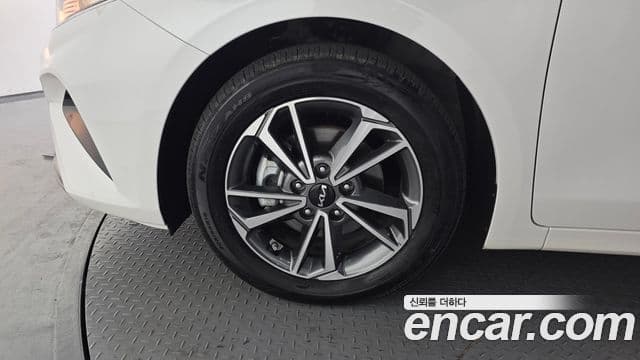 Kia The / новый New K3 2세대 Prestige, 2024 все фото