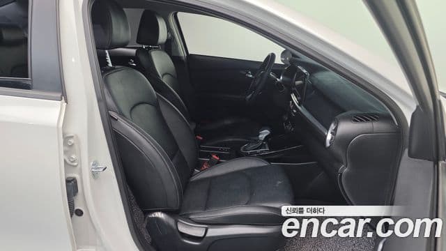 Kia The / новый New K3 2세대 Prestige, 2024 10