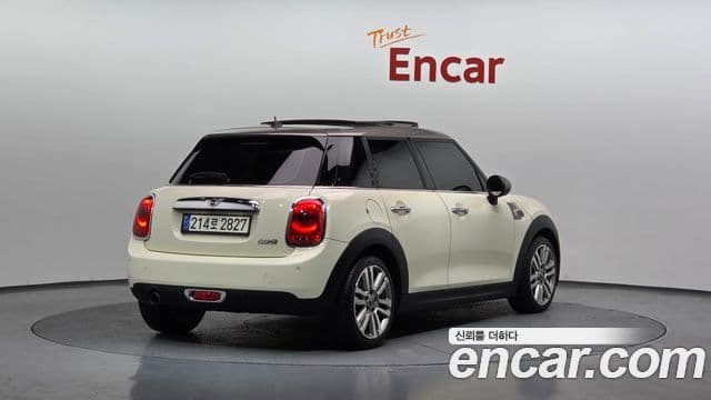 Mini Cooper 3세대, 2017 2